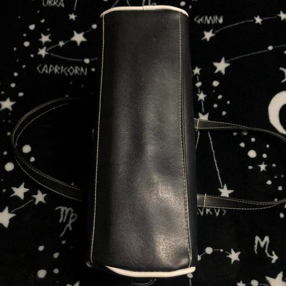 Y2K Playboy Bowler Bag - Picture 3 of 11